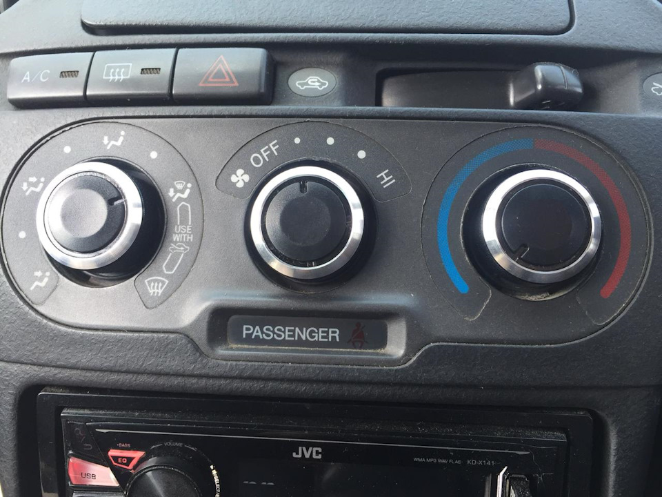 Фото в бортжурнале Toyota Vitz (10)