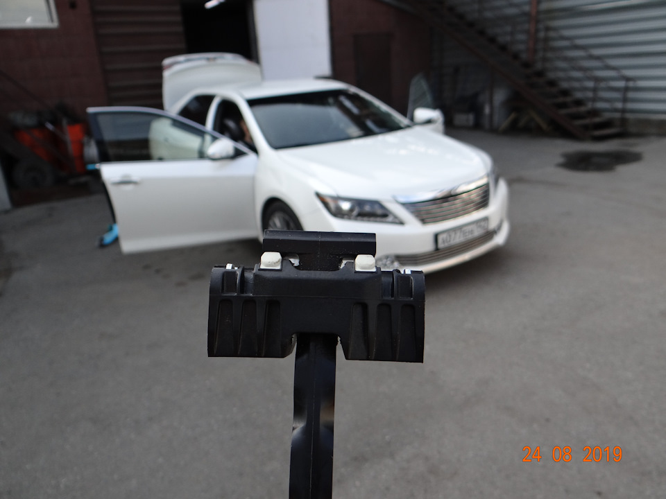 19. Долой чехол — Toyota Camry (XV50)