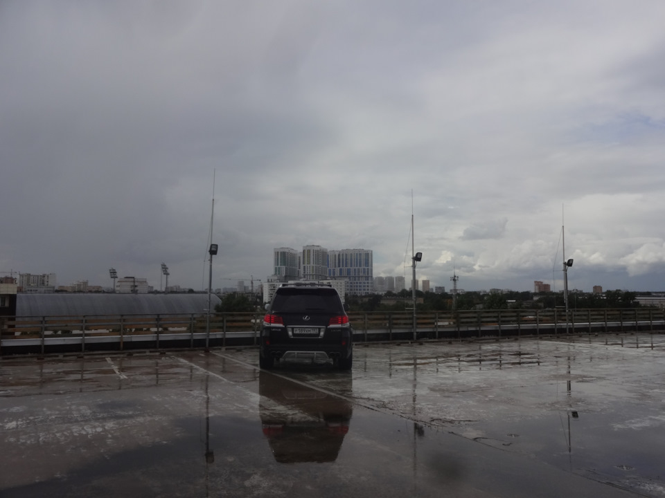 Фото в бортжурнале Lexus LX (URJ200/URJ201)