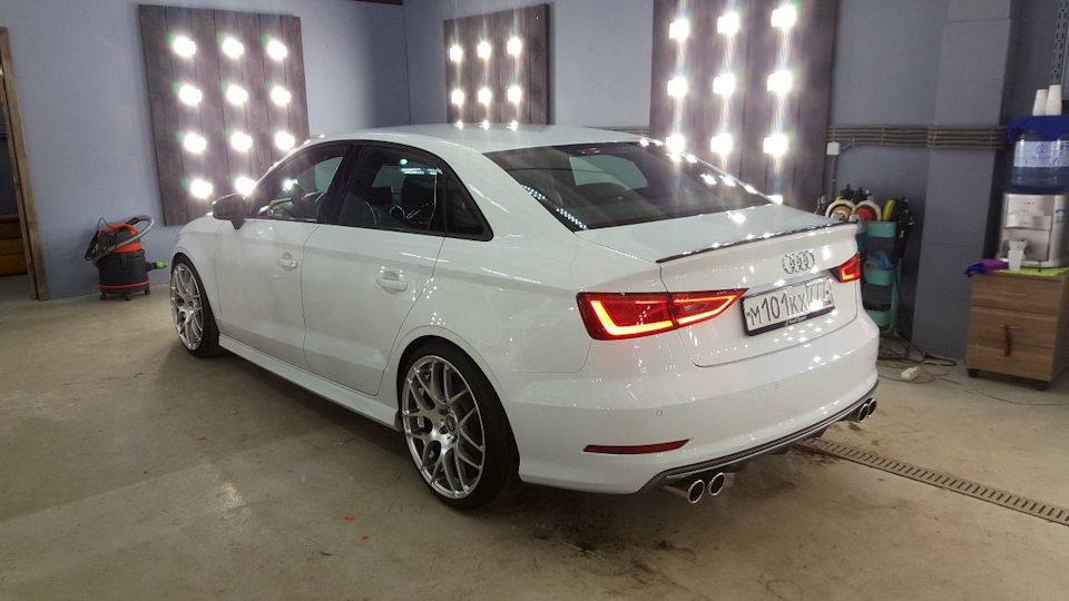 Фото в бортжурнале Audi A3 Sedan (8V)