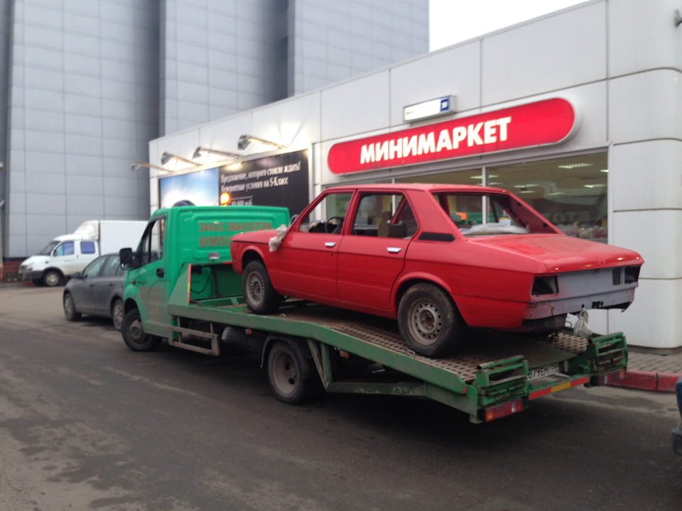 Фото в бортжурнале BMW 5 series (E12)