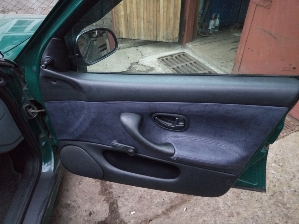 Фото в бортжурнале Peugeot 406