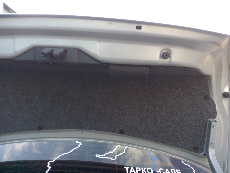 ручка от KIA 81254 3S000 — Nissan Almera Classic (B10). Запчасти на фото: 812543S000