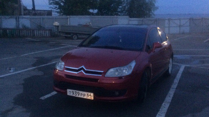 Citroen C4 Машина жены "Котики"