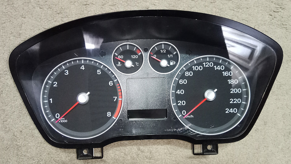 Приборка Ford Focus 2 Sedan 2007г/в. — Ford Fusion