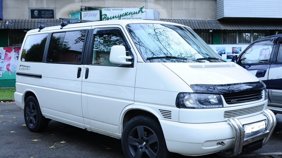 Volkswagen Transporter EuroVan VR6 2.8 AES