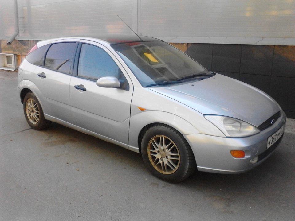 Фото в бортжурнале Ford Focus Hatchback I
