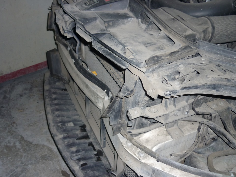 Фото в бортжурнале Mercedes-Benz E-Class (W212)