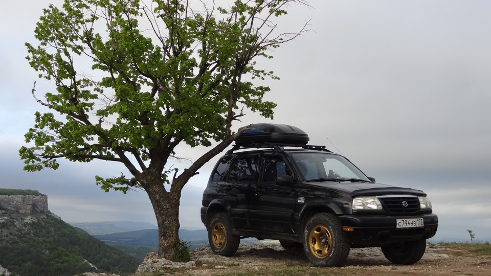 Suzuki Grand Vitara 2.5 V6 "JimBig" (NVRSK)