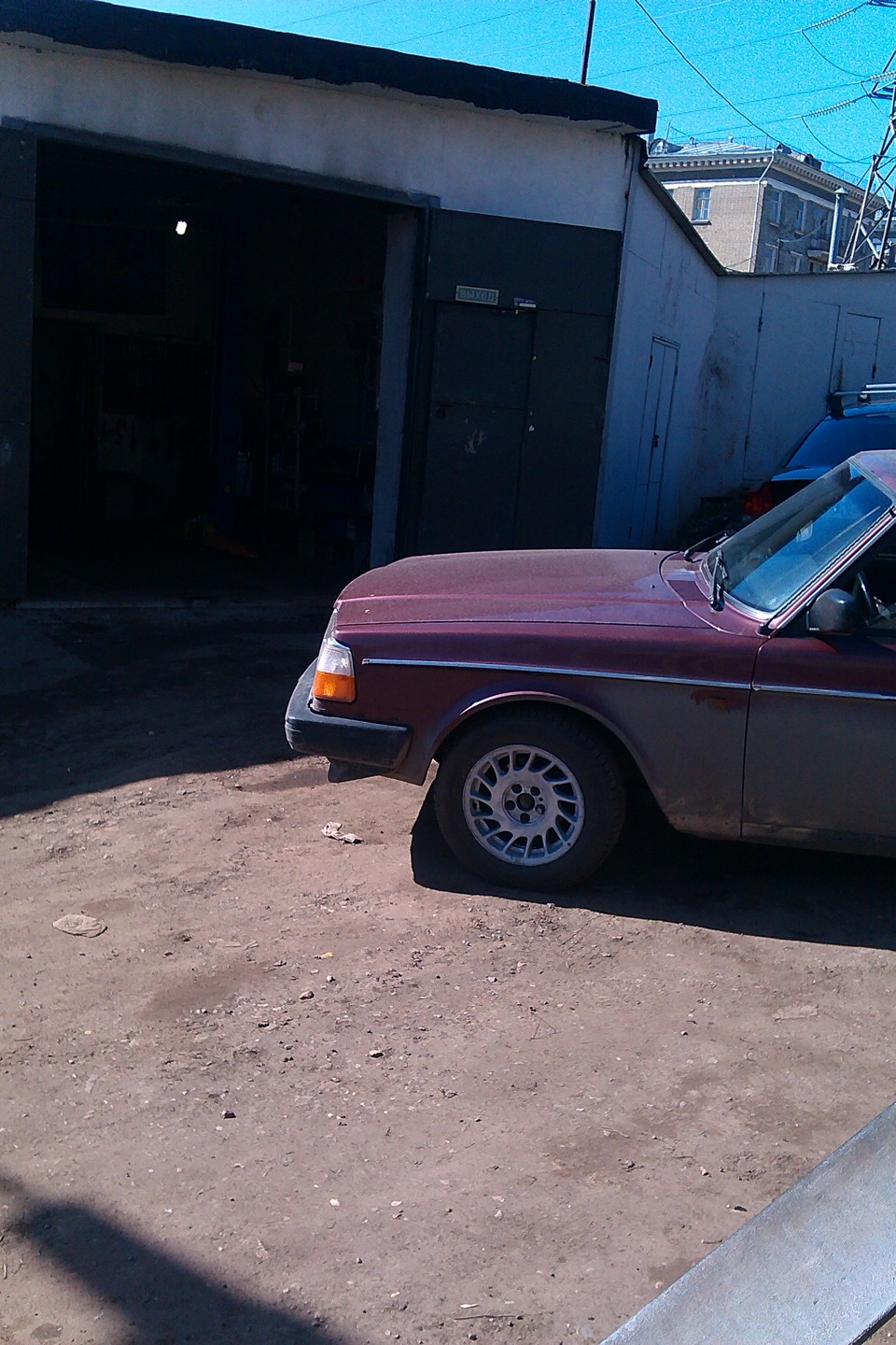 Фото в бортжурнале Volvo 245