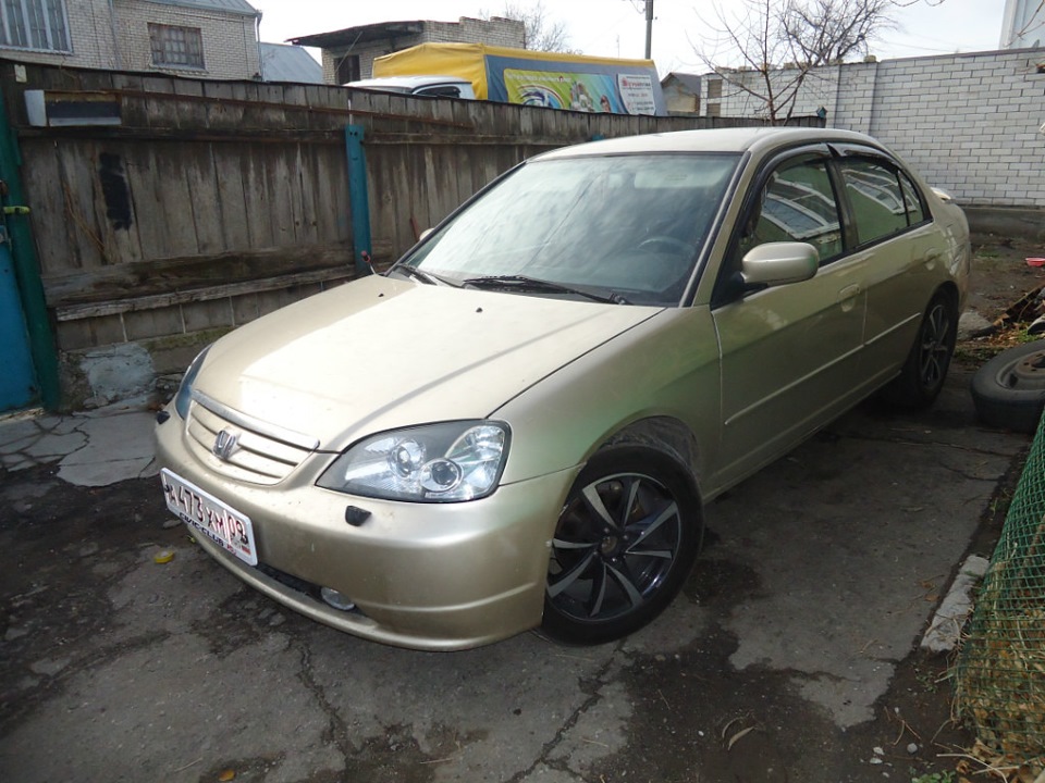 Фото в бортжурнале Honda Civic (7G)