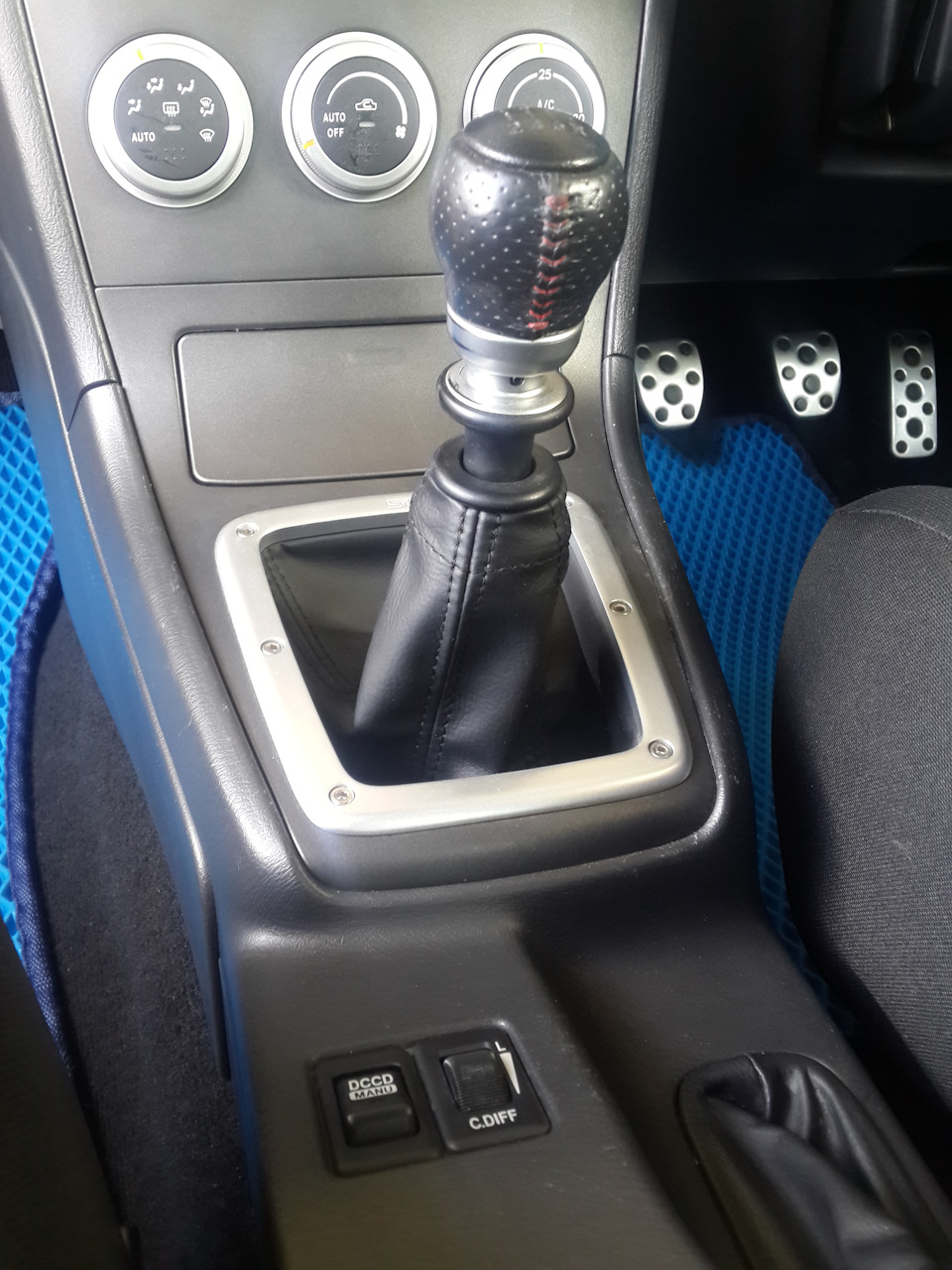 Фото в бортжурнале Subaru Impreza WRX STI (GD)