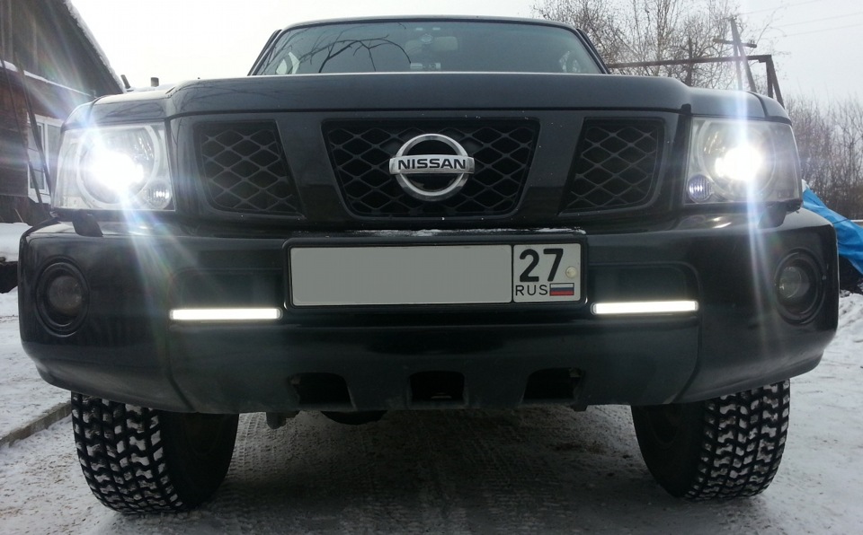 Дальний свет фар включен, ДХО включены автоматически — Nissan Patrol GR II (Y61)
