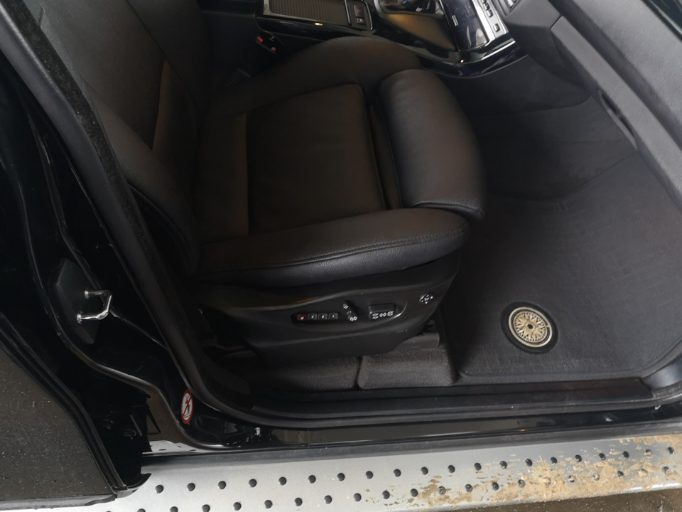 Фото в бортжурнале BMW X5 (E53)
