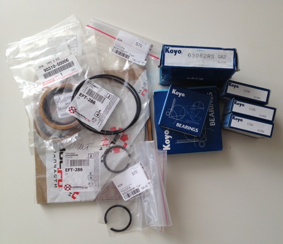 Фото в бортжурнале Toyota Hilux Surf (3G). Запчасти на фото: 9030188077, 63082RS, 9031050006, 9052036045