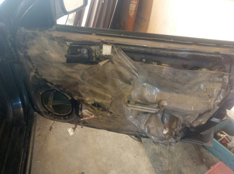 Фото в бортжурнале Nissan Cefiro (A32)