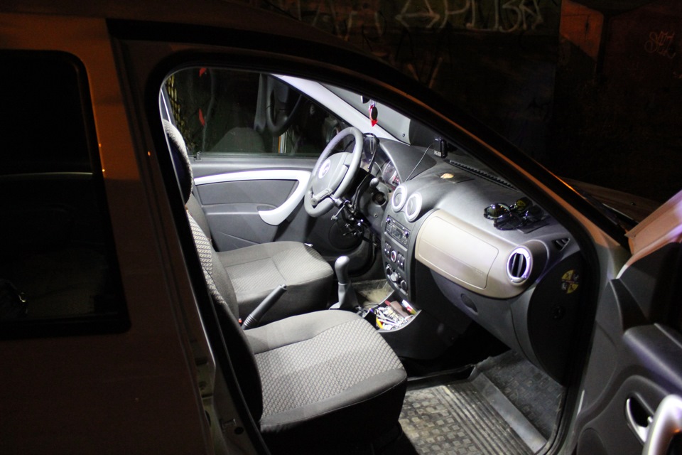 15 — Lada Ларгус