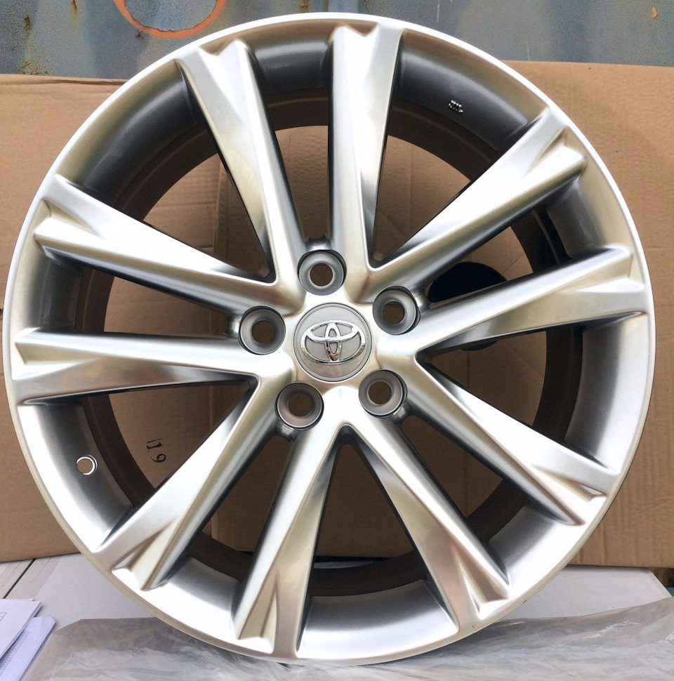 Фото в бортжурнале Toyota Crown (S170)