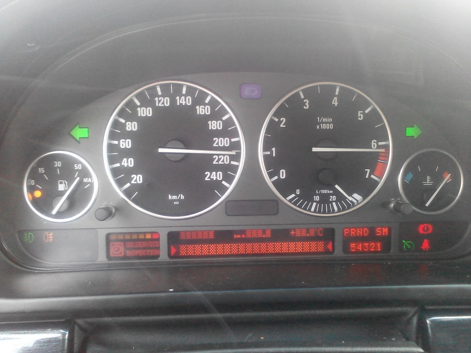 . — BMW 5 series (E39)