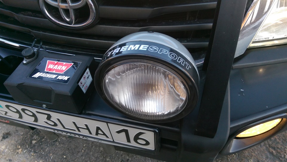 17. Виновники торжества. — Toyota Hilux (7G)