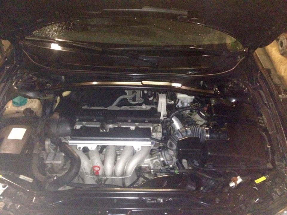 Фото в бортжурнале Volvo S60 (1G)