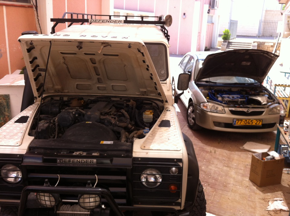 в двоём веселее — Mazda 323 VI