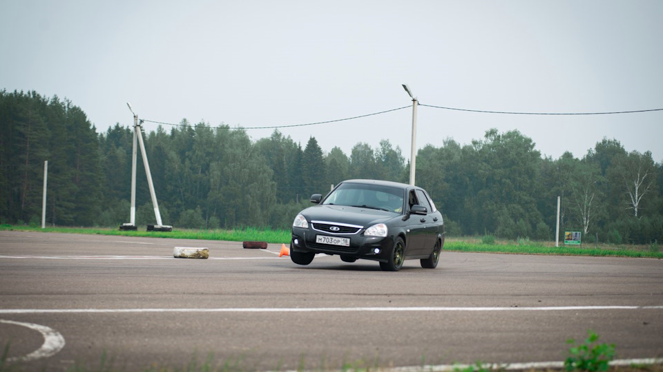 Lada Приора Хэтчбек сток лук (с)