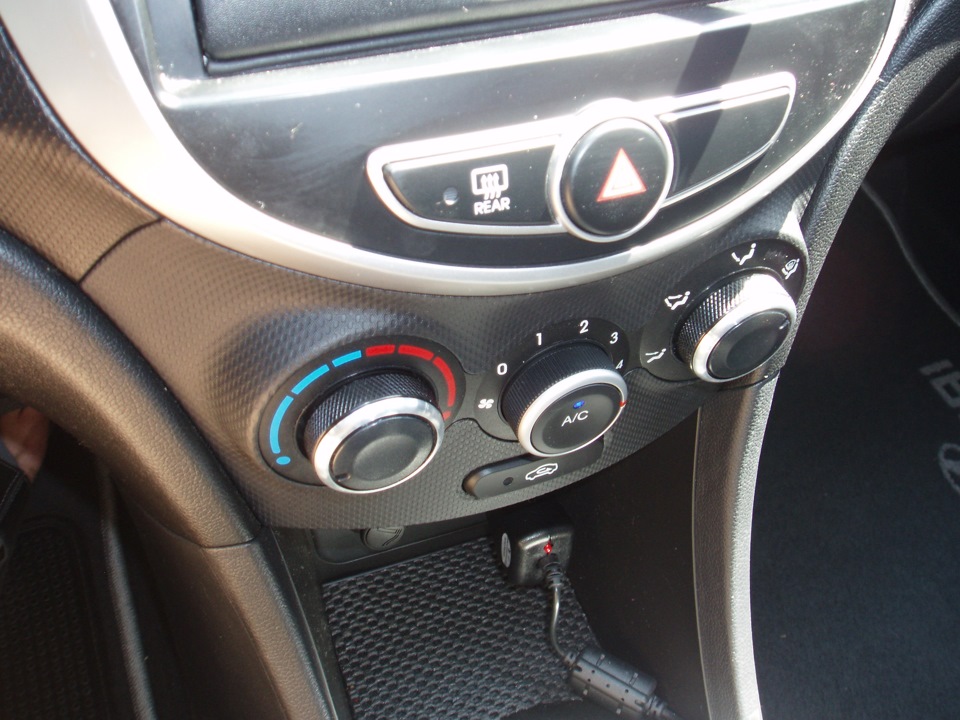 Фото в бортжурнале Hyundai Accent (4G)