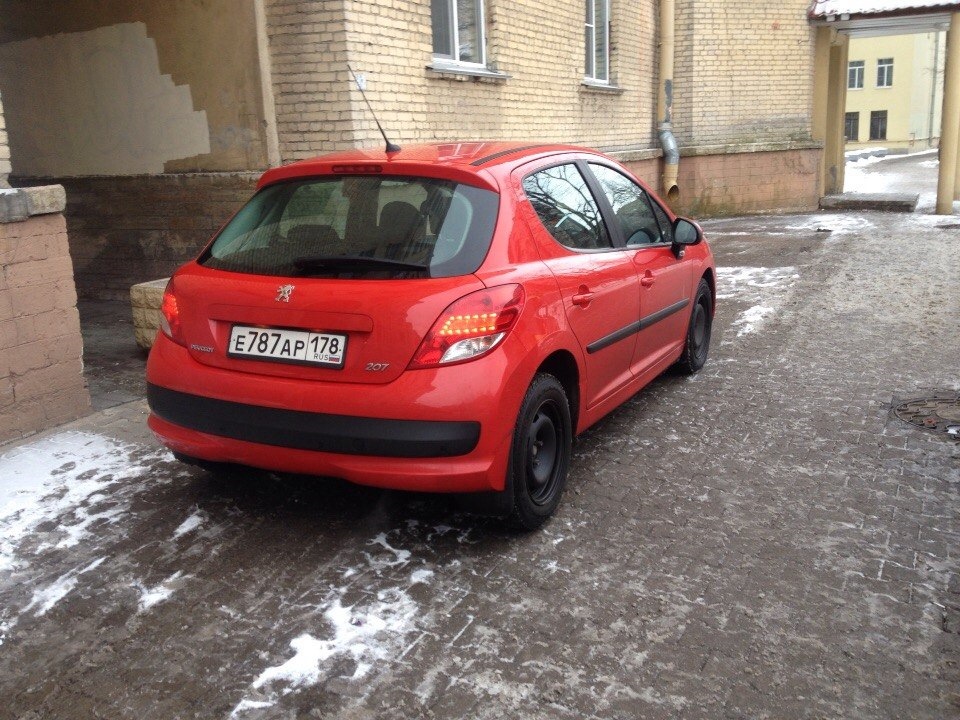 Таким купил — Peugeot 207