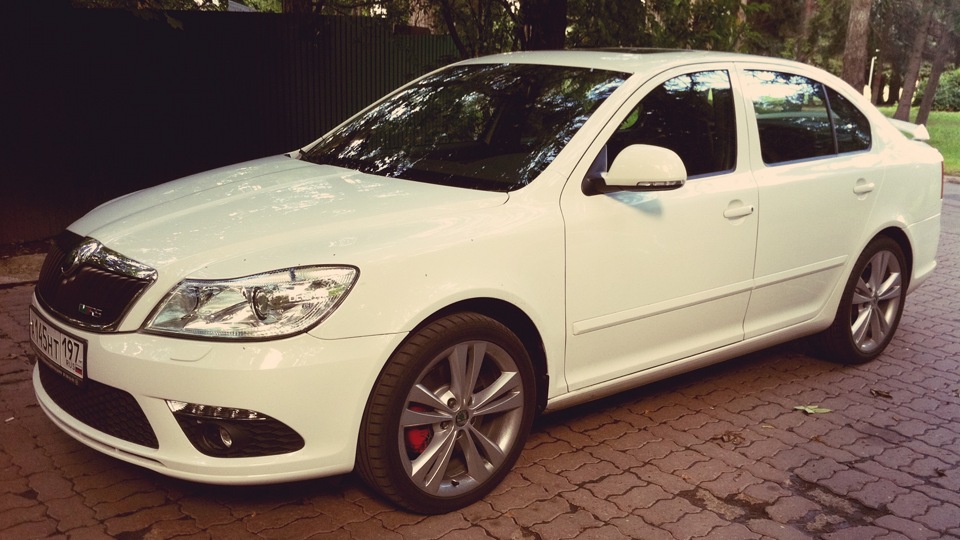 Skoda Octavia RS 2.0T DSG