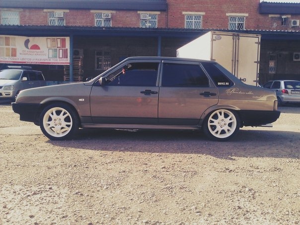 Фото в бортжурнале Lada 21099