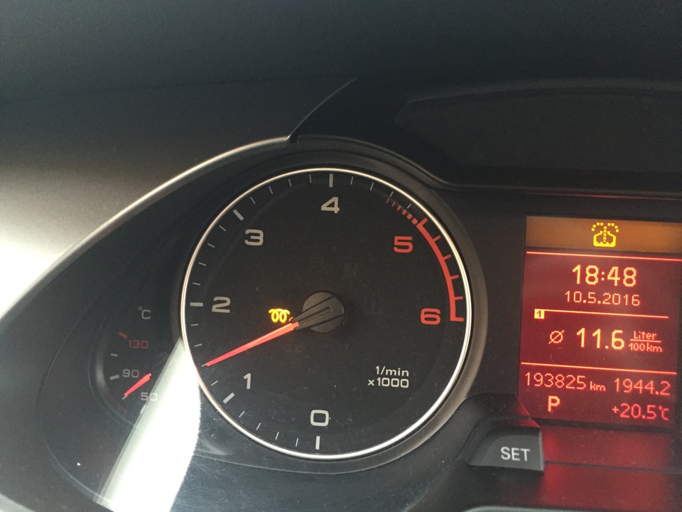 Фото в бортжурнале Audi A4 Avant (B8)