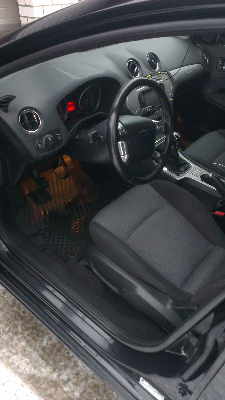 Фото в бортжурнале Ford Mondeo IV