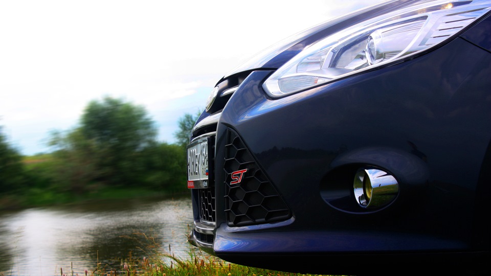 Ford Focus Hatchback "EasyJet"