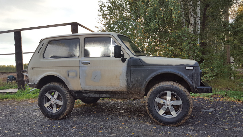 Lada 4x4 3D