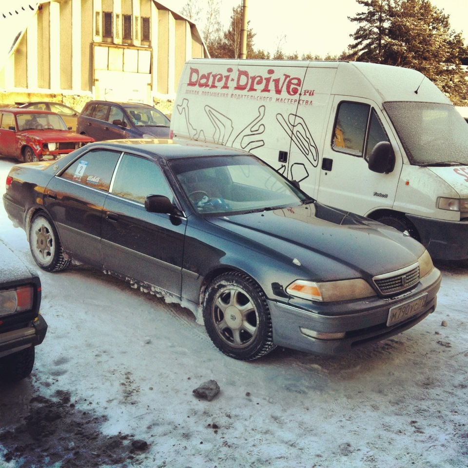 Фото в бортжурнале Toyota Mark II (100)