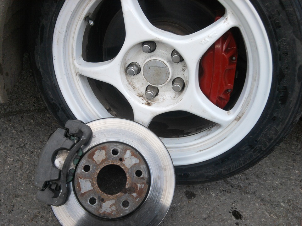 Фото в бортжурнале Toyota Auris (1G)