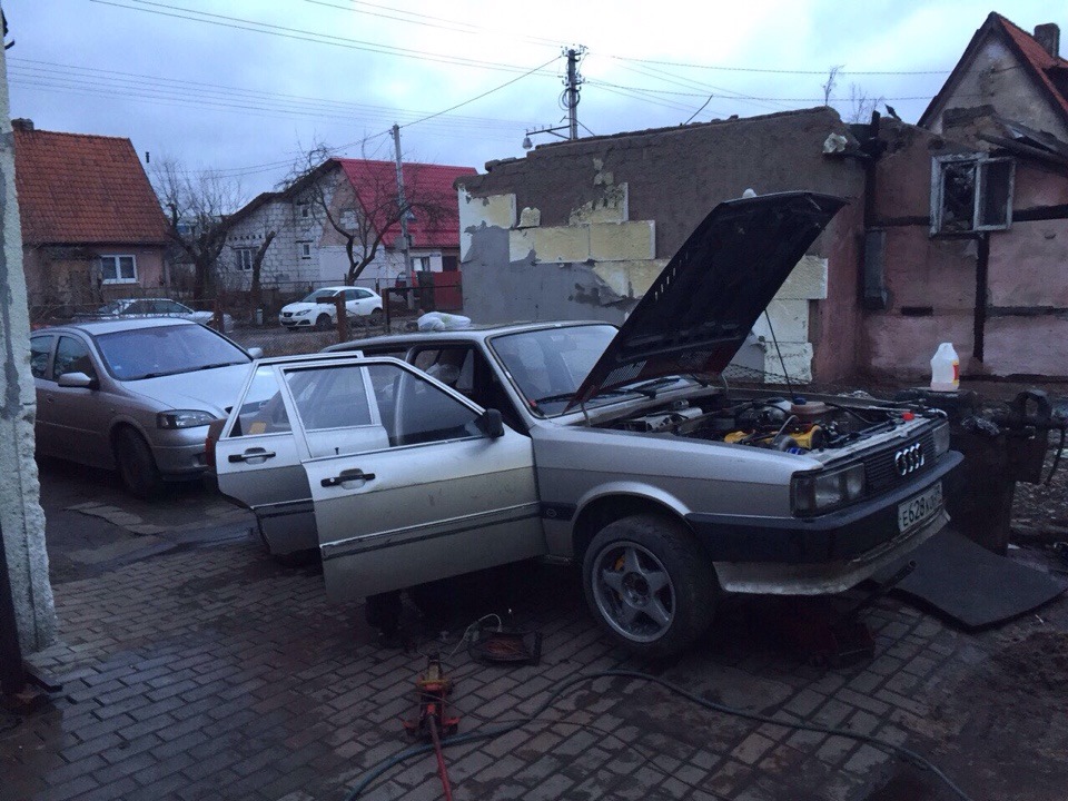 Фото в бортжурнале Audi 80 (B2)