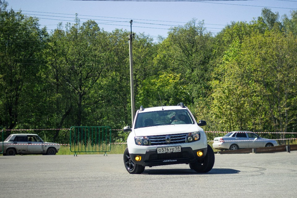 Фото в бортжурнале Honda Civic Hatchback (5G)
