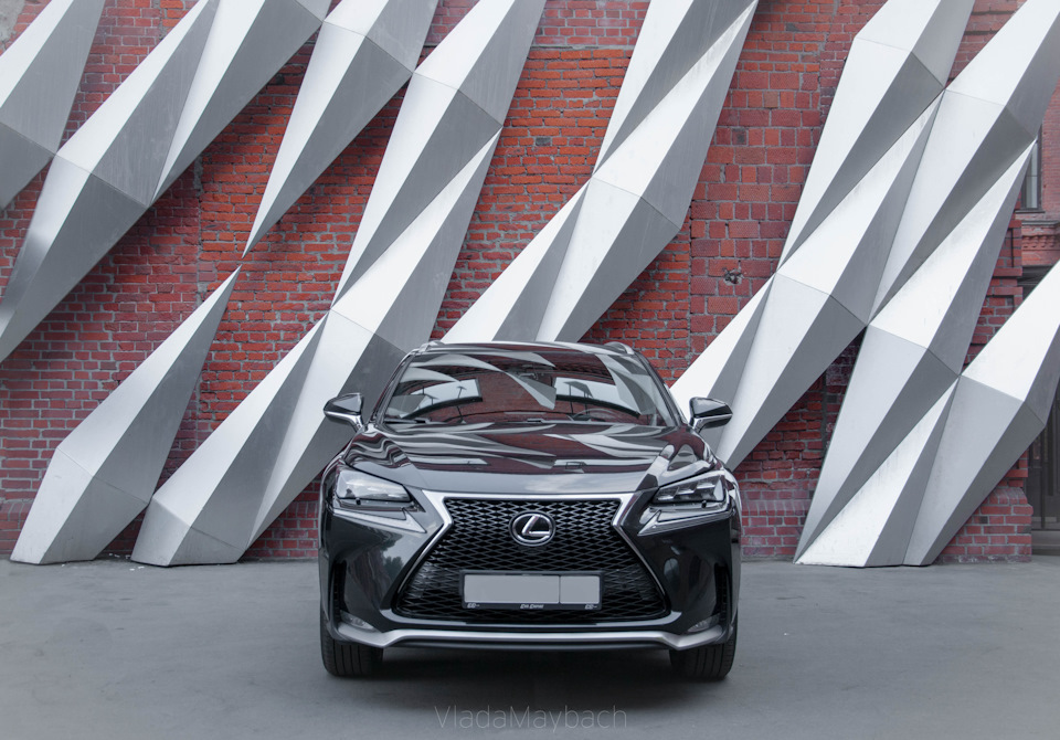Фото в бортжурнале Lexus NX (1G)