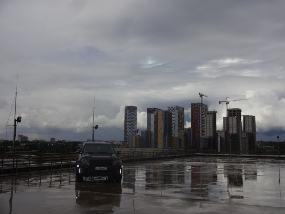 Фото в бортжурнале Lexus LX (URJ200/URJ201)
