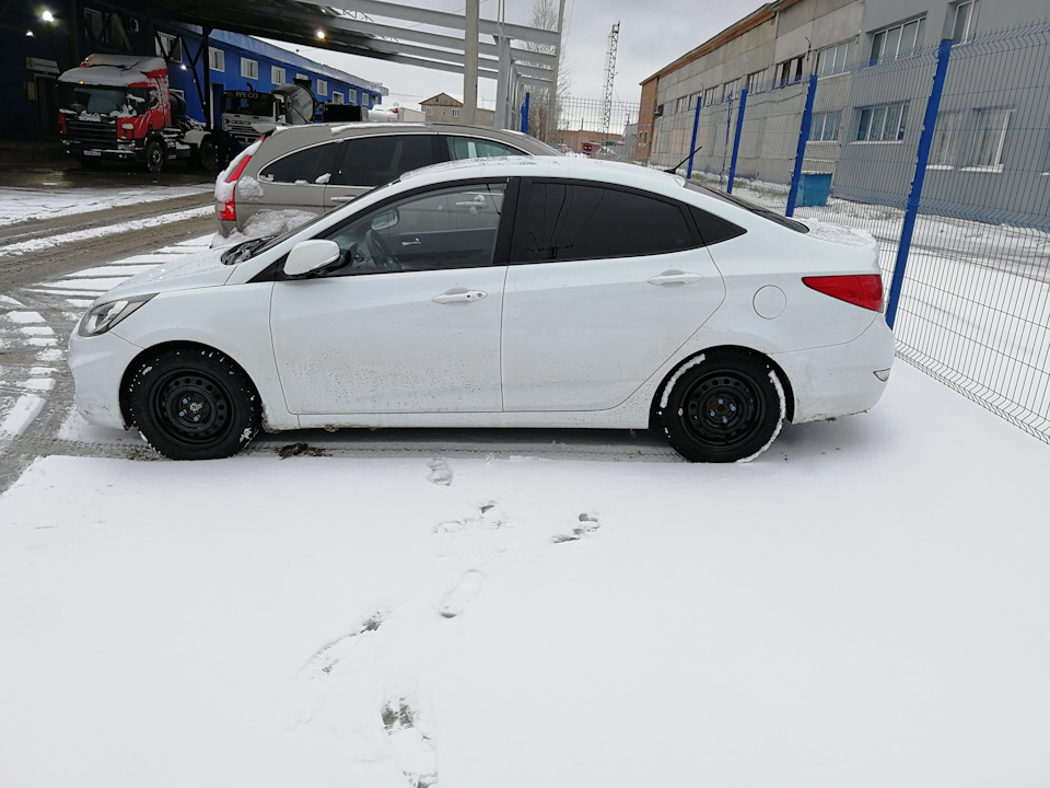 Фото в бортжурнале Hyundai Accent (4G)