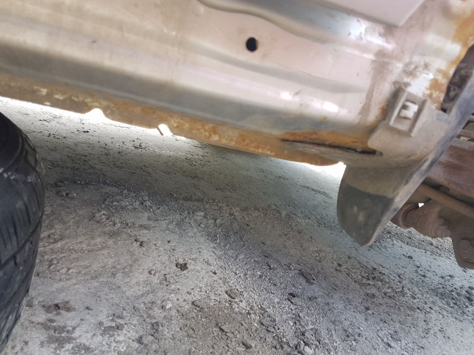 Левый порог — Subaru Outback (BP)