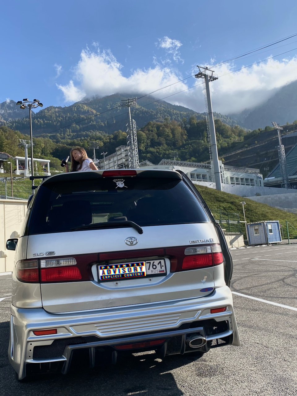 Фото в бортжурнале Toyota Estima (II)