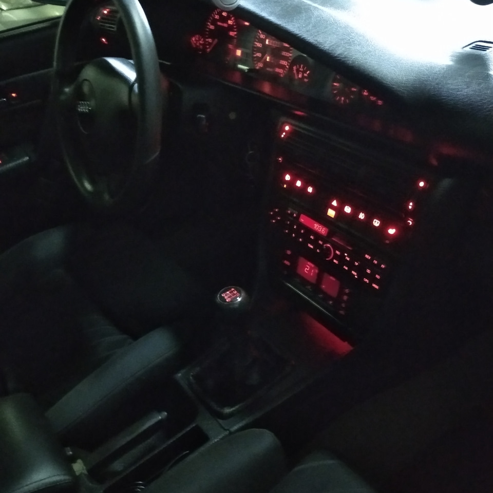 Фото в бортжурнале Audi 100 (C4)
