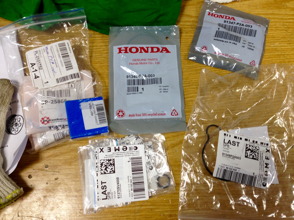 Запчасти — Honda CR-V (RD1/RD2). Запчасти на фото: P24003, 91349P2A003