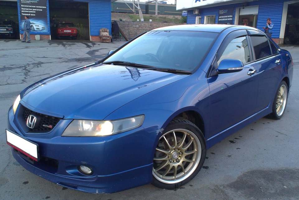 Фото в бортжурнале Honda Accord Euro R (CL7)