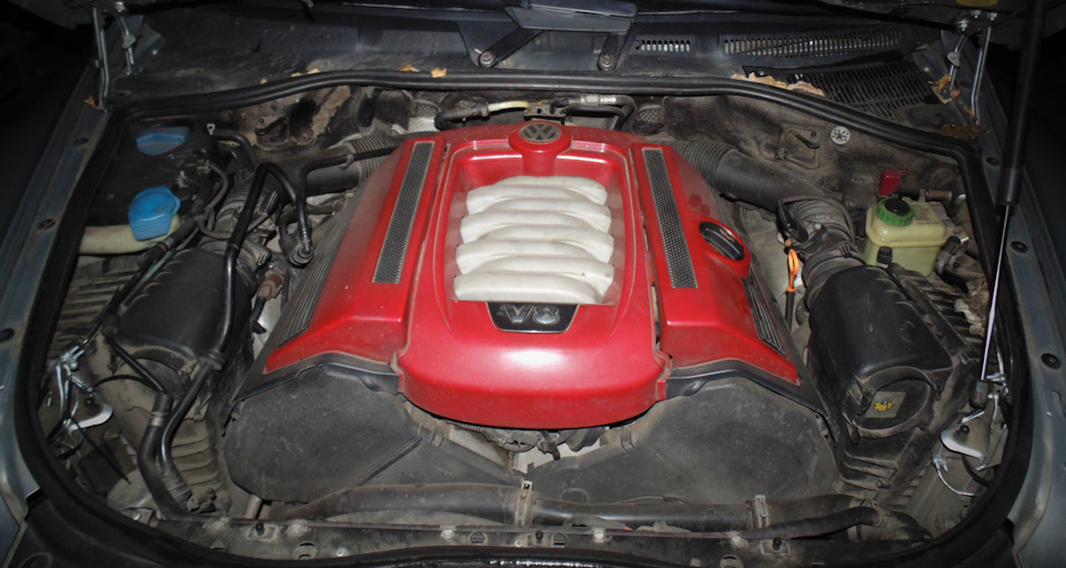 Фото в бортжурнале Volkswagen Touareg (1G)