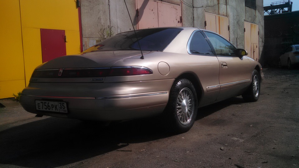 Фото в бортжурнале Lincoln Mark VIII
