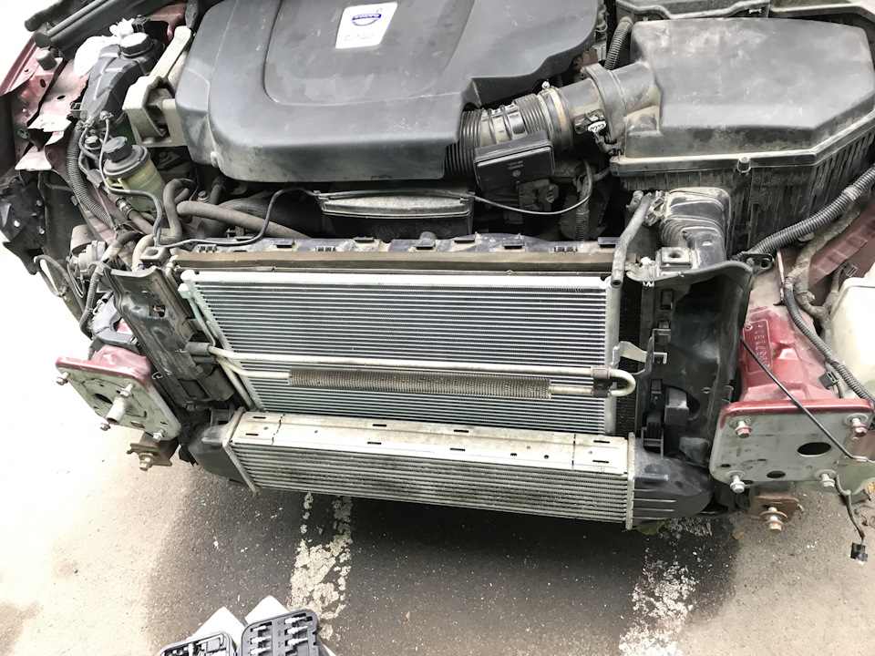 Собираем назад — Volvo XC60 (1G)
